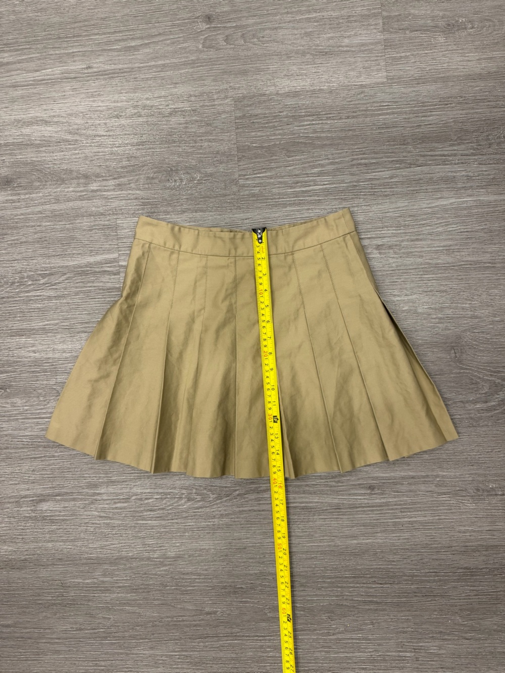 Sunday Best Olive Mini Skirt Size 4 - Picture 4 of 7